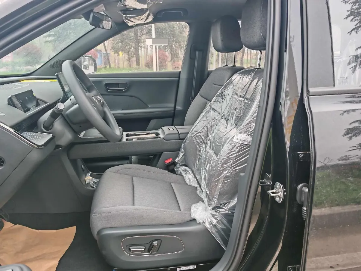 2025 Toyota BZ3X BEV 50.03KWH,autocango,china used car exporter,china ev exporter,chinese used car exporter,chinese used ev exporter