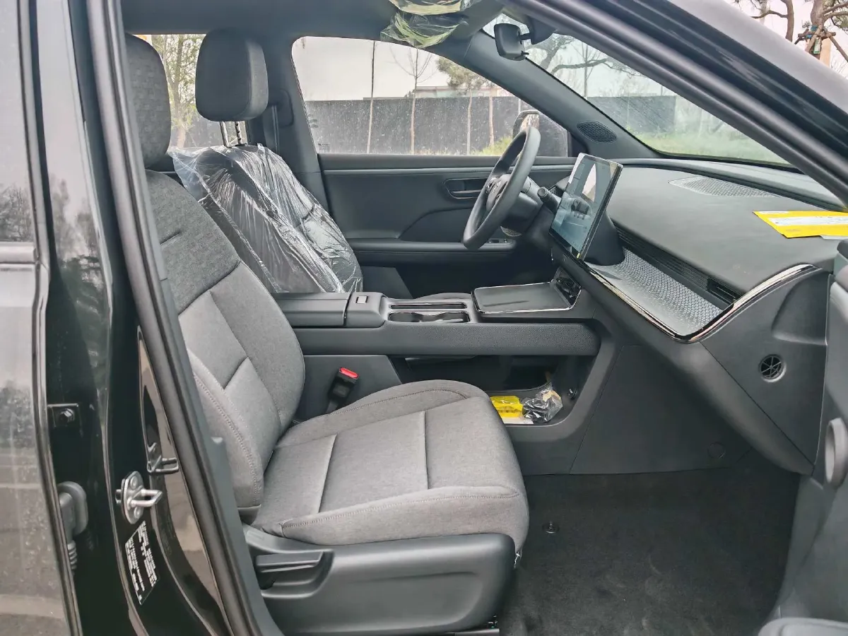 2025 Toyota BZ3X BEV 50.03KWH,autocango,china used car exporter,china ev exporter,chinese used car exporter,chinese used ev exporter