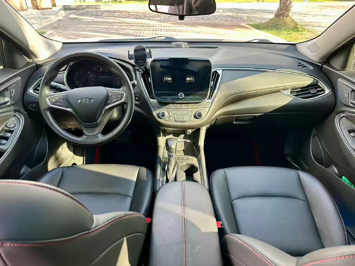 2022 Chevrolet Malibu XL 2.0T 237HP L4 9AT,autocango,china used car exporter,china ev exporter,chinese used car exporter,chinese used ev exporter