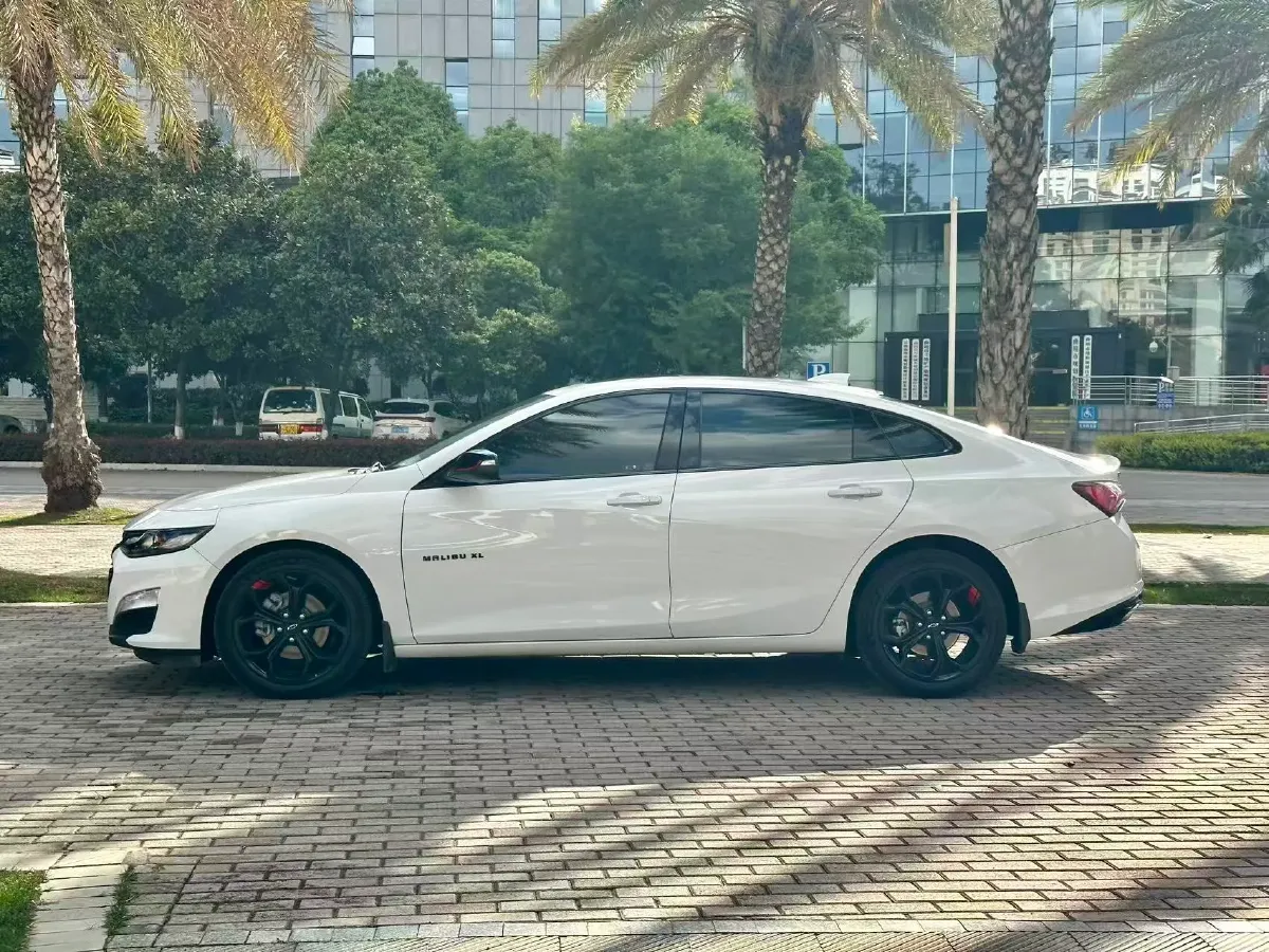 2022 Chevrolet Malibu XL 2.0T 237HP L4 9AT,autocango,china used car exporter,china ev exporter,chinese used car exporter,chinese used ev exporter