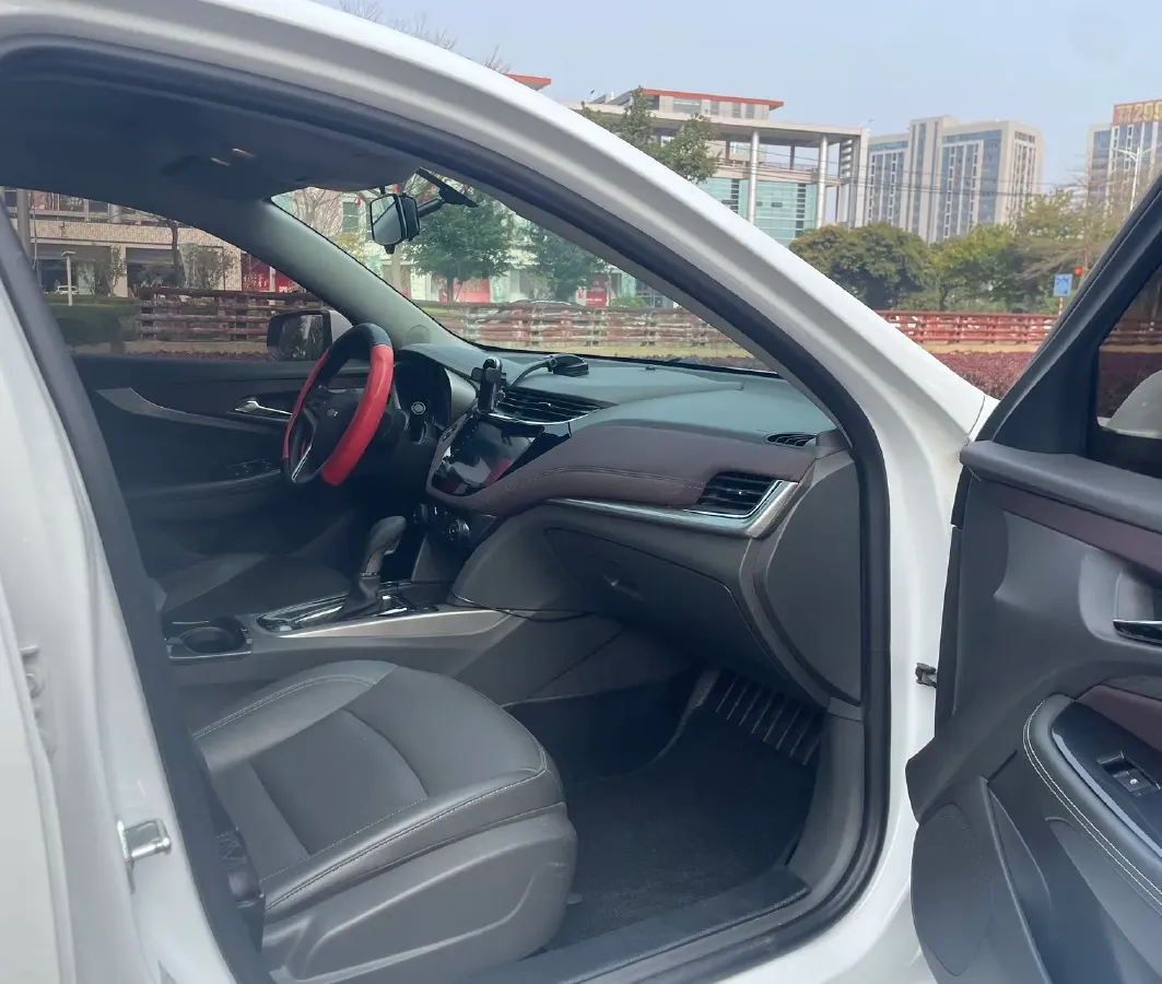 2018 Chevrolet Malibu 1.5T 170HP L4 6AT,autocango,china used car exporter,china ev exporter,chinese used car exporter,chinese used ev exporter