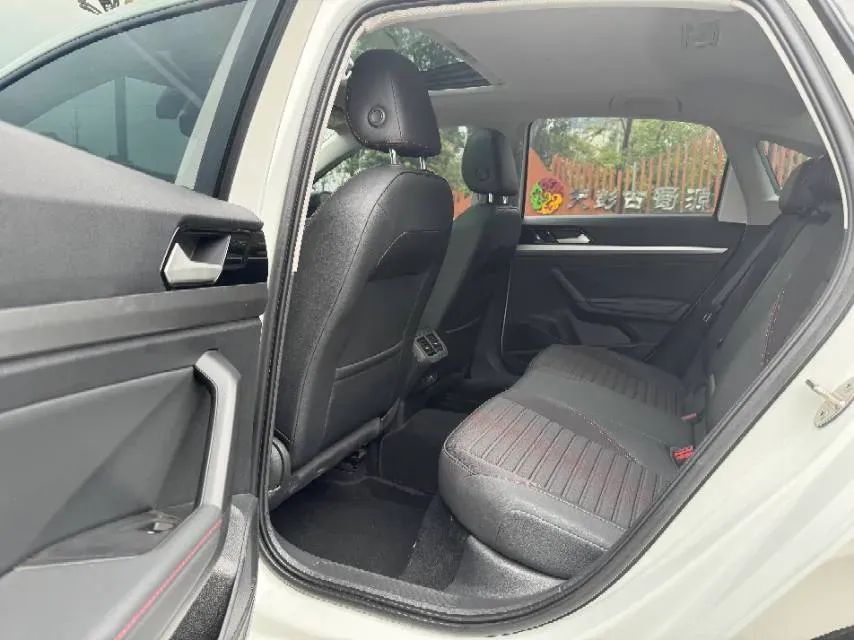 2023 Volkswagen Lavida 1.5T 160HP L4 7DCT,autocango,china used car exporter,china ev exporter,chinese used car exporter,chinese used ev exporter