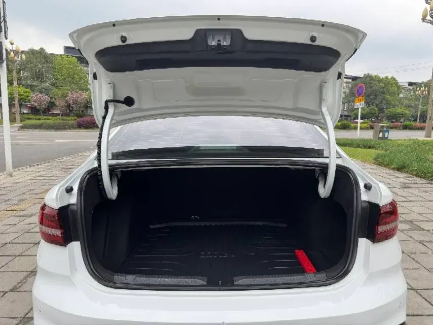 2023 Volkswagen Lavida 1.5T 160HP L4 7DCT,autocango,china used car exporter,china ev exporter,chinese used car exporter,chinese used ev exporter