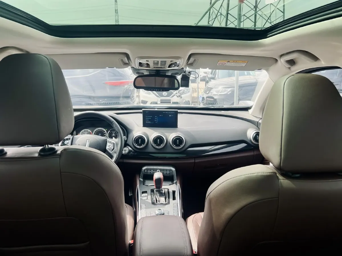 2017 WEY VV7 2.0T 234HP L4 7DCT,autocango,china used car exporter,china ev exporter,chinese used car exporter,chinese used ev exporter