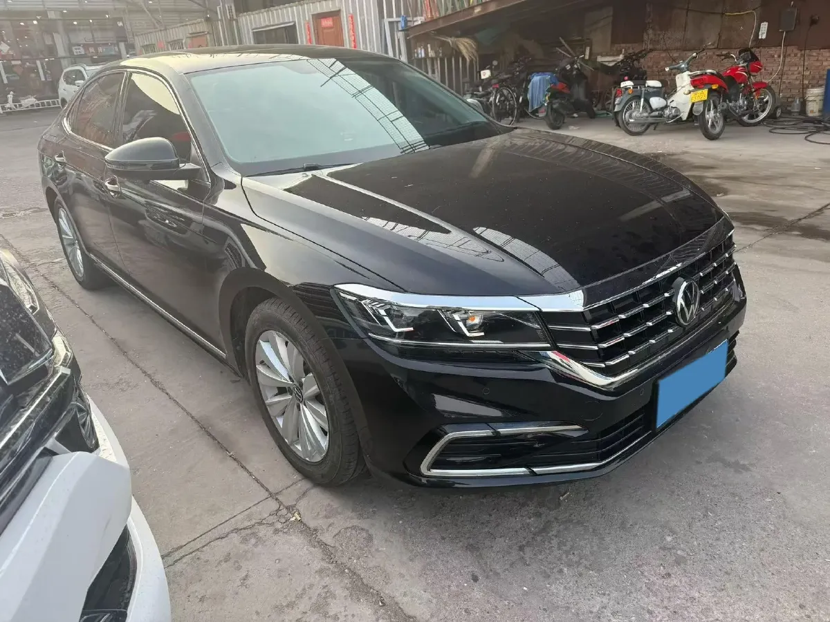 2021 Volkswagen Passat 2.0T 186HP L4 7DCT,autocango,china used car exporter,china ev exporter,chinese used car exporter,chinese used ev exporter