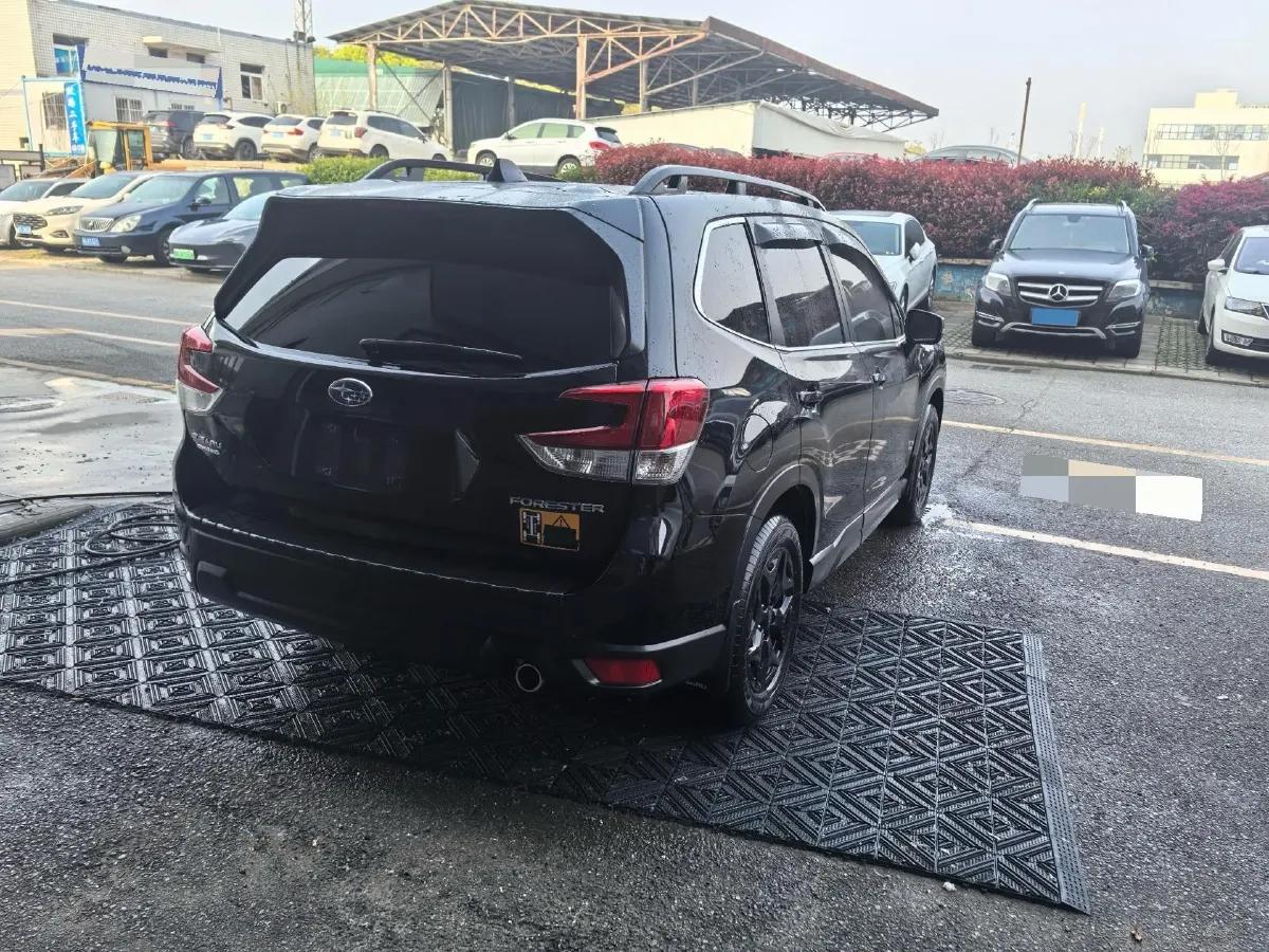 2024 Subaru Forester 2.0L 154HP H4 CVT,autocango,china used car exporter,china ev exporter,chinese used car exporter,chinese used ev exporter