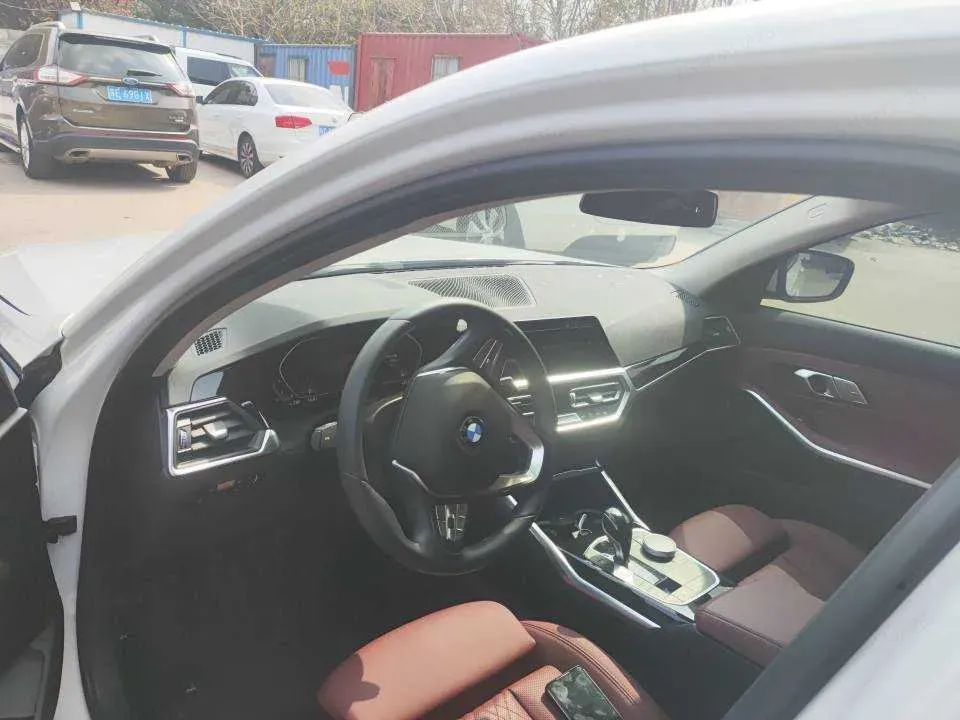 2022 BMW 3 Series 2.0T 156HP L4 8AT,autocango,china used car exporter,china ev exporter,chinese used car exporter,chinese used ev exporter