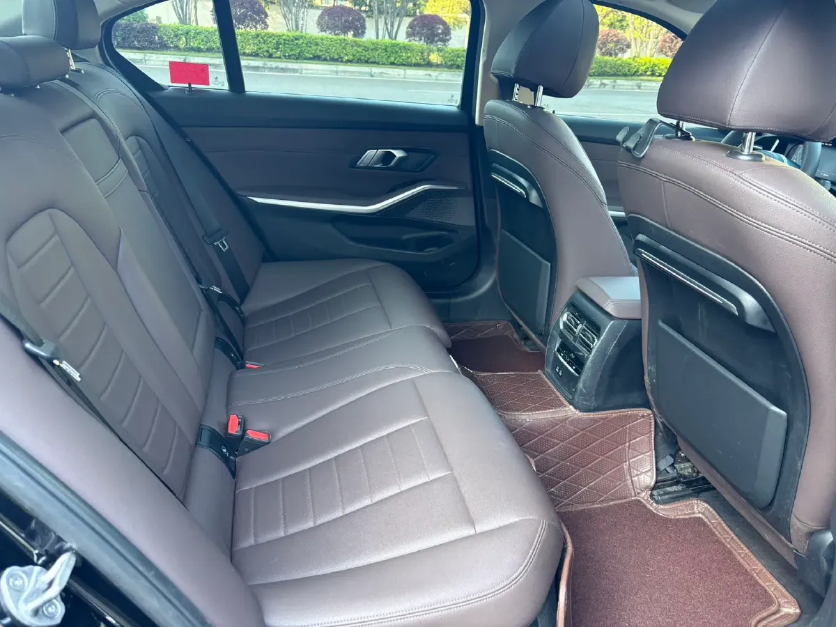 2021 BMW 3 Series 2.0T 184HP L4 8AT,autocango,china used car exporter,china ev exporter,chinese used car exporter,chinese used ev exporter