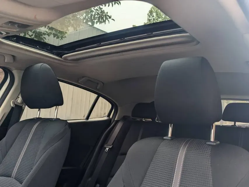 2017 Mazda 3 Axela 1.5L 117HP L4 6AT,autocango,china used car exporter,china ev exporter,chinese used car exporter,chinese used ev exporter