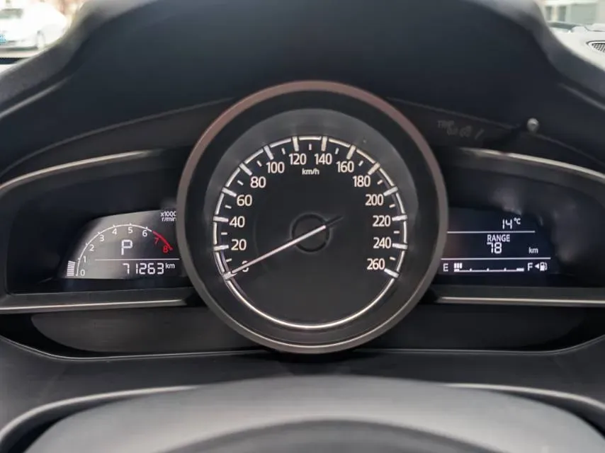 2017 Mazda 3 Axela 1.5L 117HP L4 6AT,autocango,china used car exporter,china ev exporter,chinese used car exporter,chinese used ev exporter