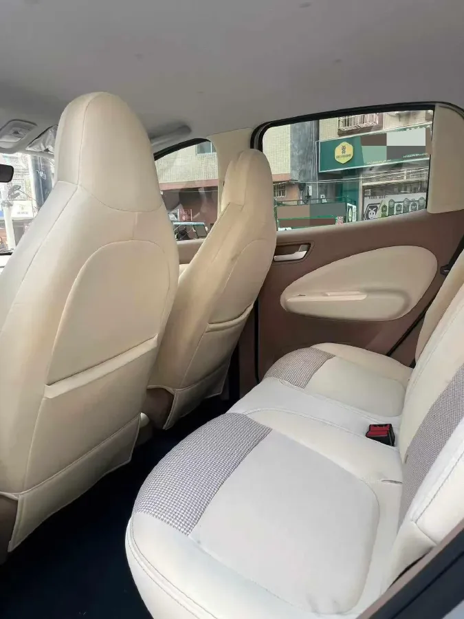 2025 WuLing HongGuang MINI EV BEV 16.2KWH,autocango,china used car exporter,china ev exporter,chinese used car exporter,chinese used ev exporter