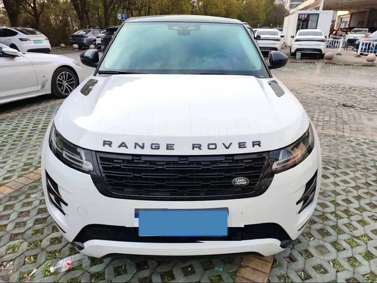 2024 Land Rover Range Rover Evoque 2.0T 249HP L4 9AT,autocango,china used car exporter,china ev exporter,chinese used car exporter,chinese used ev exporter