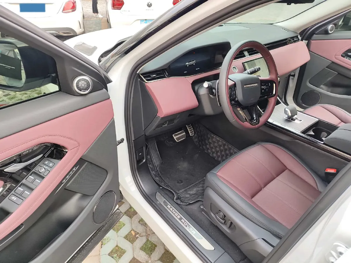 2024 Land Rover Range Rover Evoque 2.0T 249HP L4 9AT,autocango,china used car exporter,china ev exporter,chinese used car exporter,chinese used ev exporter