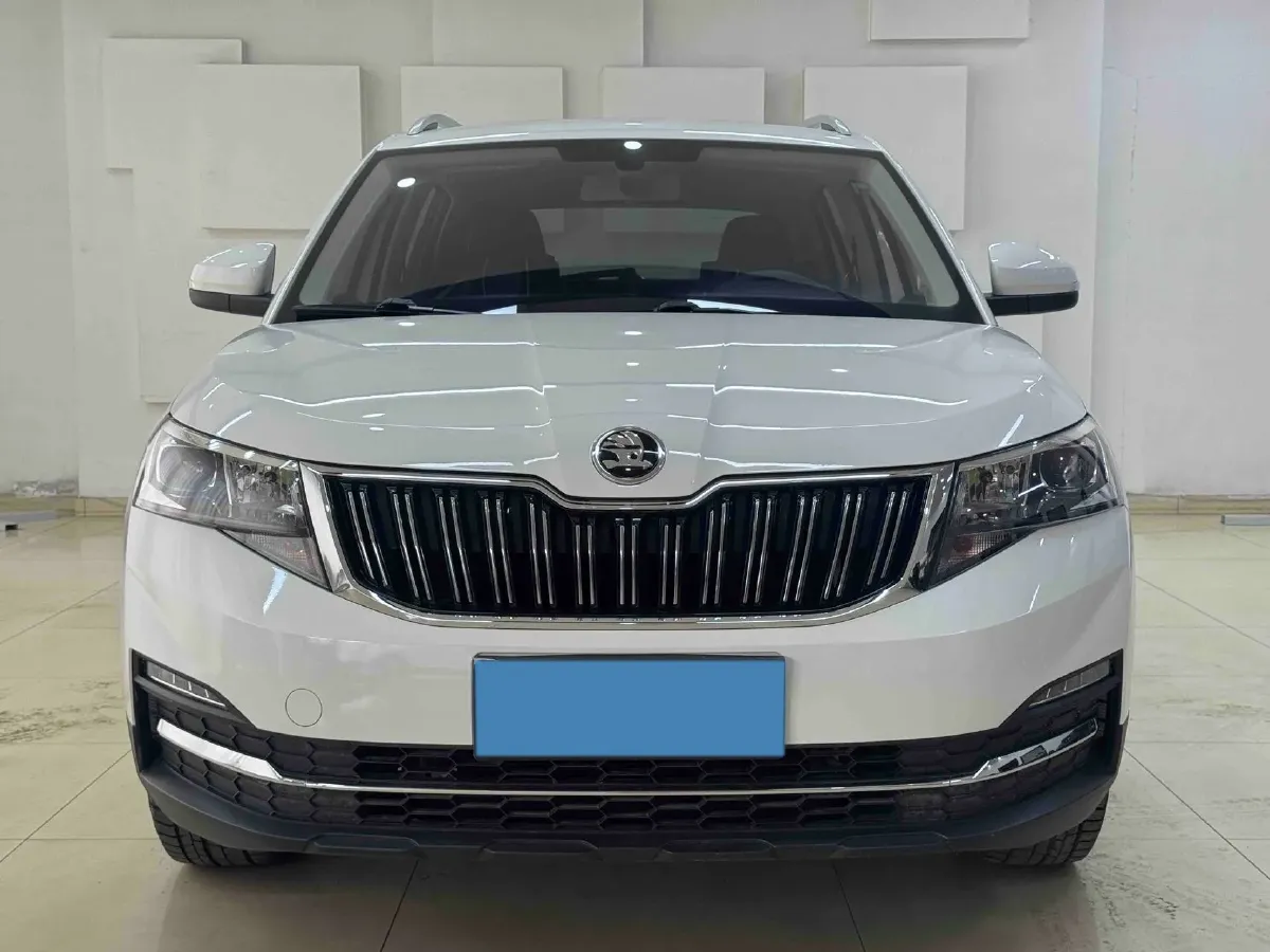 2021 Skoda Kamiq 1.5L 112HP L4 6AT,autocango,china used car exporter,china ev exporter,chinese used car exporter,chinese used ev exporter