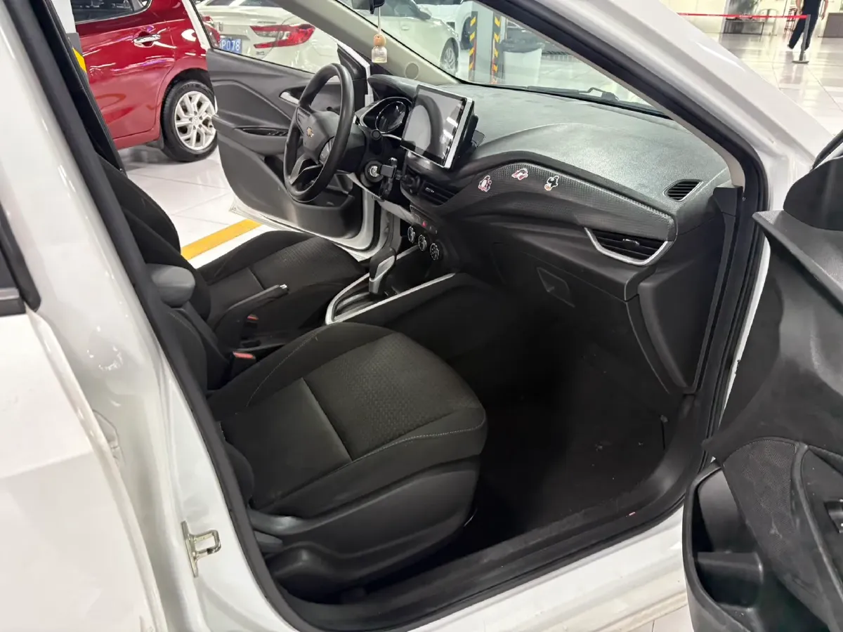 2020 Chevrolet Cavalier 1.0T 125HP L3 6AT,autocango,china used car exporter,china ev exporter,chinese used car exporter,chinese used ev exporter