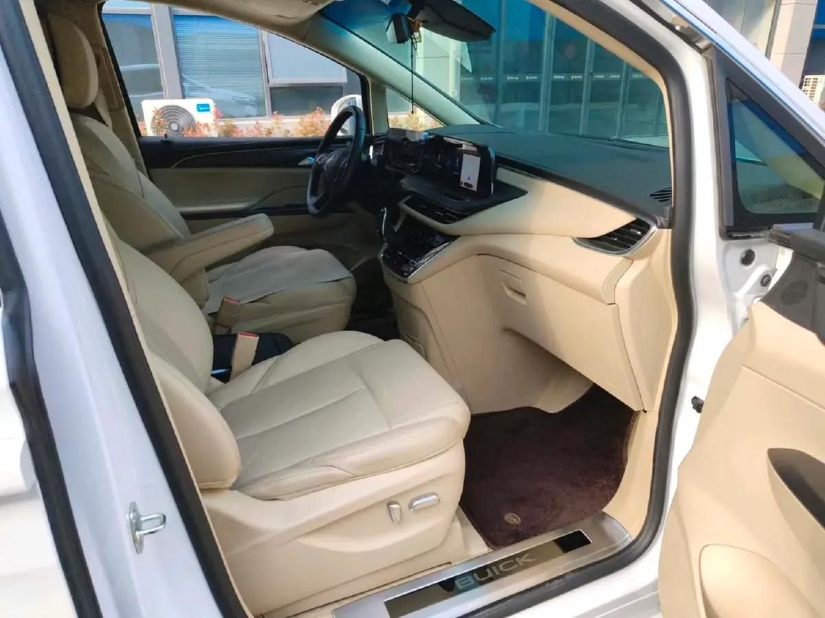2023 Buick GL8 2.0T 237HP L4 9AT,autocango,china used car exporter,china ev exporter,chinese used car exporter,chinese used ev exporter