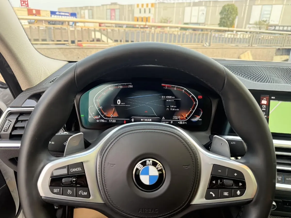 2022 BMW 3 Series 2.0T 184HP L4 8AT,autocango,china used car exporter,china ev exporter,chinese used car exporter,chinese used ev exporter