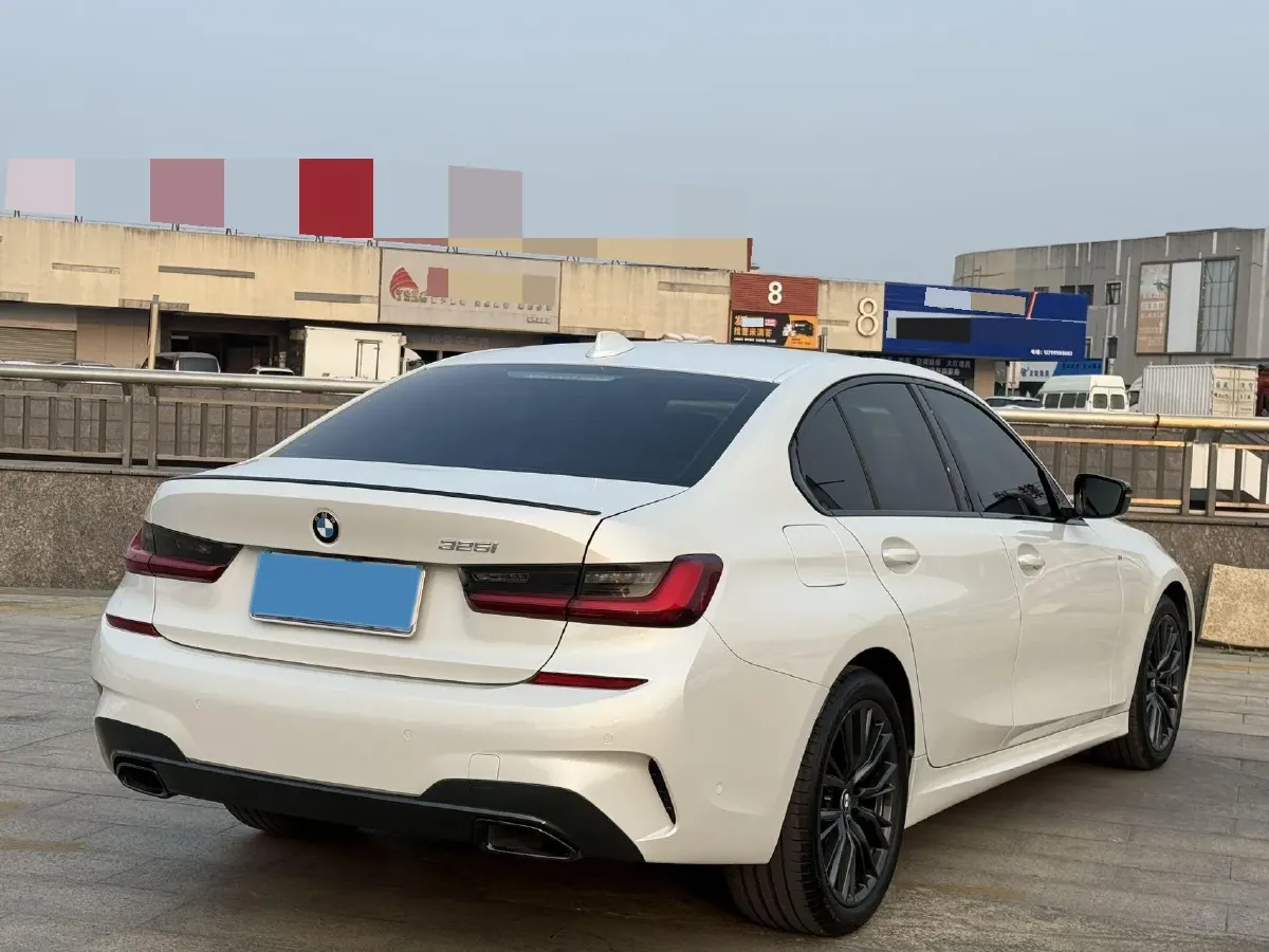 2022 BMW 3 Series 2.0T 184HP L4 8AT,autocango,china used car exporter,china ev exporter,chinese used car exporter,chinese used ev exporter