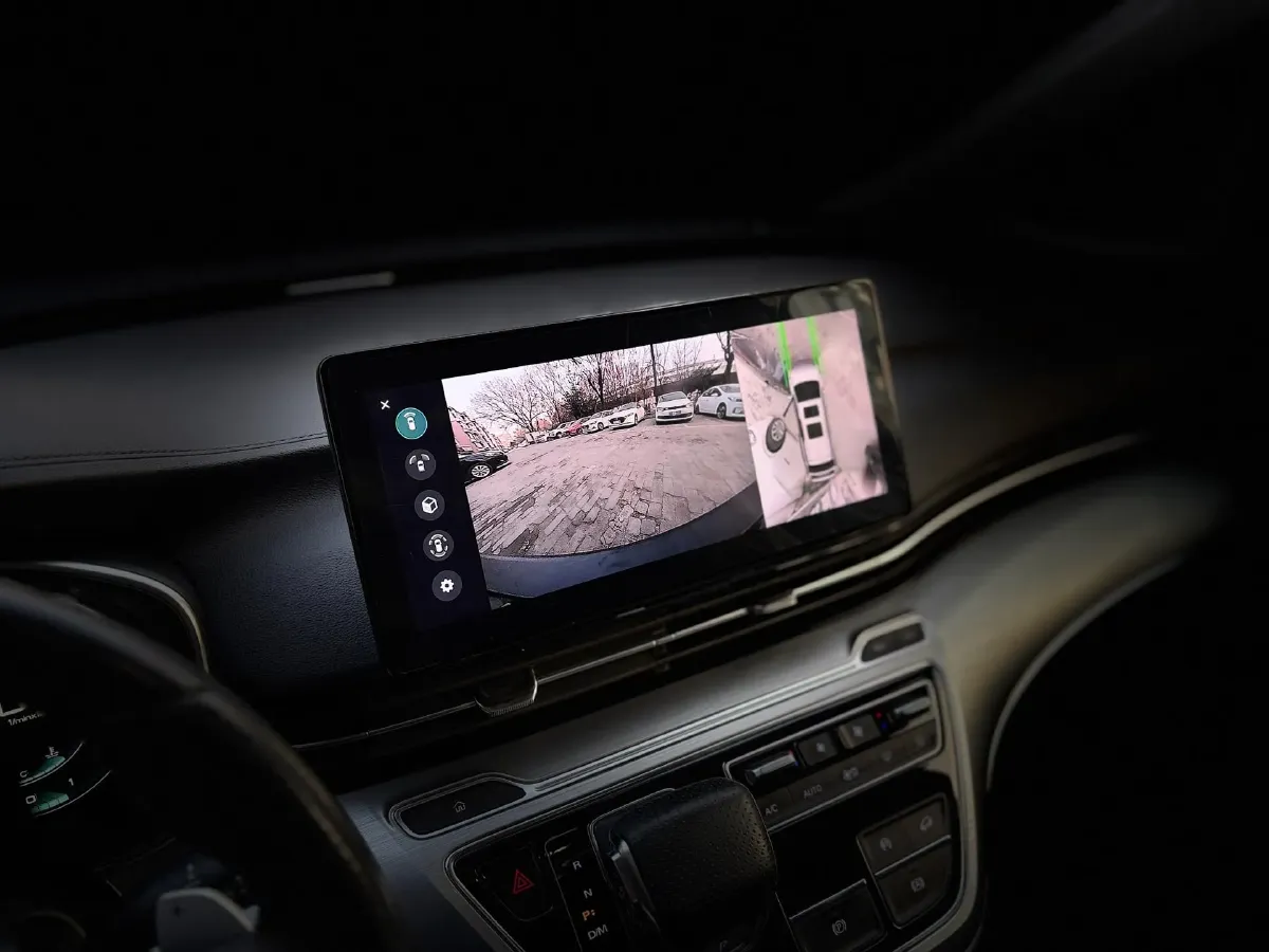 2021 Roewe iMAX8 2.0T 234HP L4 8AT,autocango,china used car exporter,china ev exporter,chinese used car exporter,chinese used ev exporter