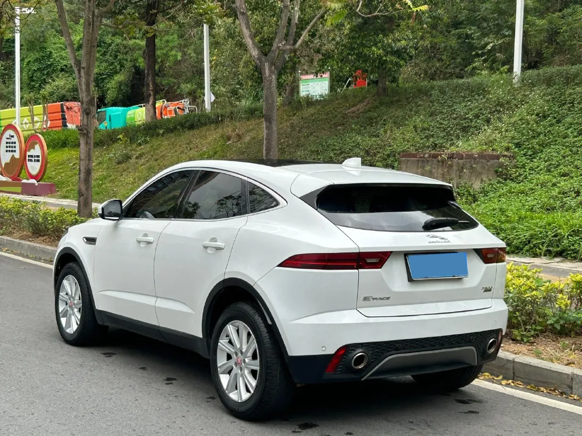 2018 Jaguar XEL 2.0T 200HP L4 8AT,autocango,china used car exporter,china ev exporter,chinese used car exporter,chinese used ev exporter