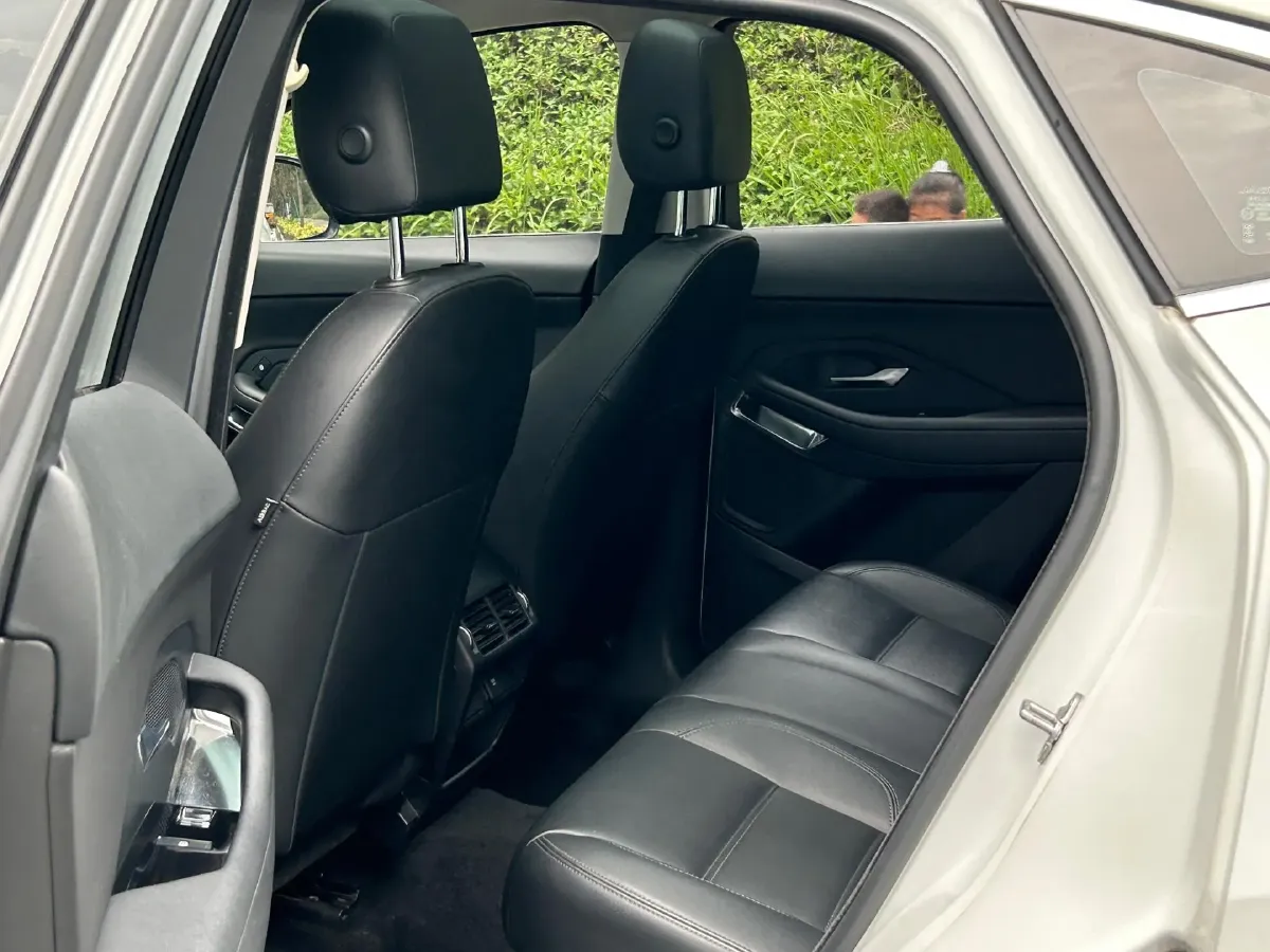 2018 Jaguar XEL 2.0T 200HP L4 8AT,autocango,china used car exporter,china ev exporter,chinese used car exporter,chinese used ev exporter