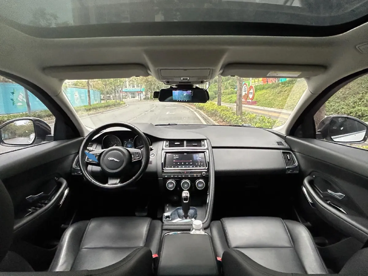 2018 Jaguar XEL 2.0T 200HP L4 8AT,autocango,china used car exporter,china ev exporter,chinese used car exporter,chinese used ev exporter
