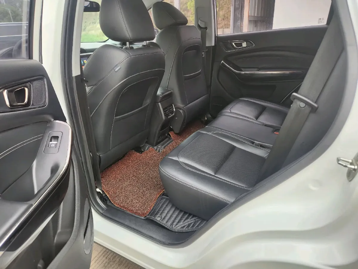 2018 Chery Tiggo 8 1.5T 147HP L4 6MT,autocango,china used car exporter,china ev exporter,chinese used car exporter,chinese used ev exporter