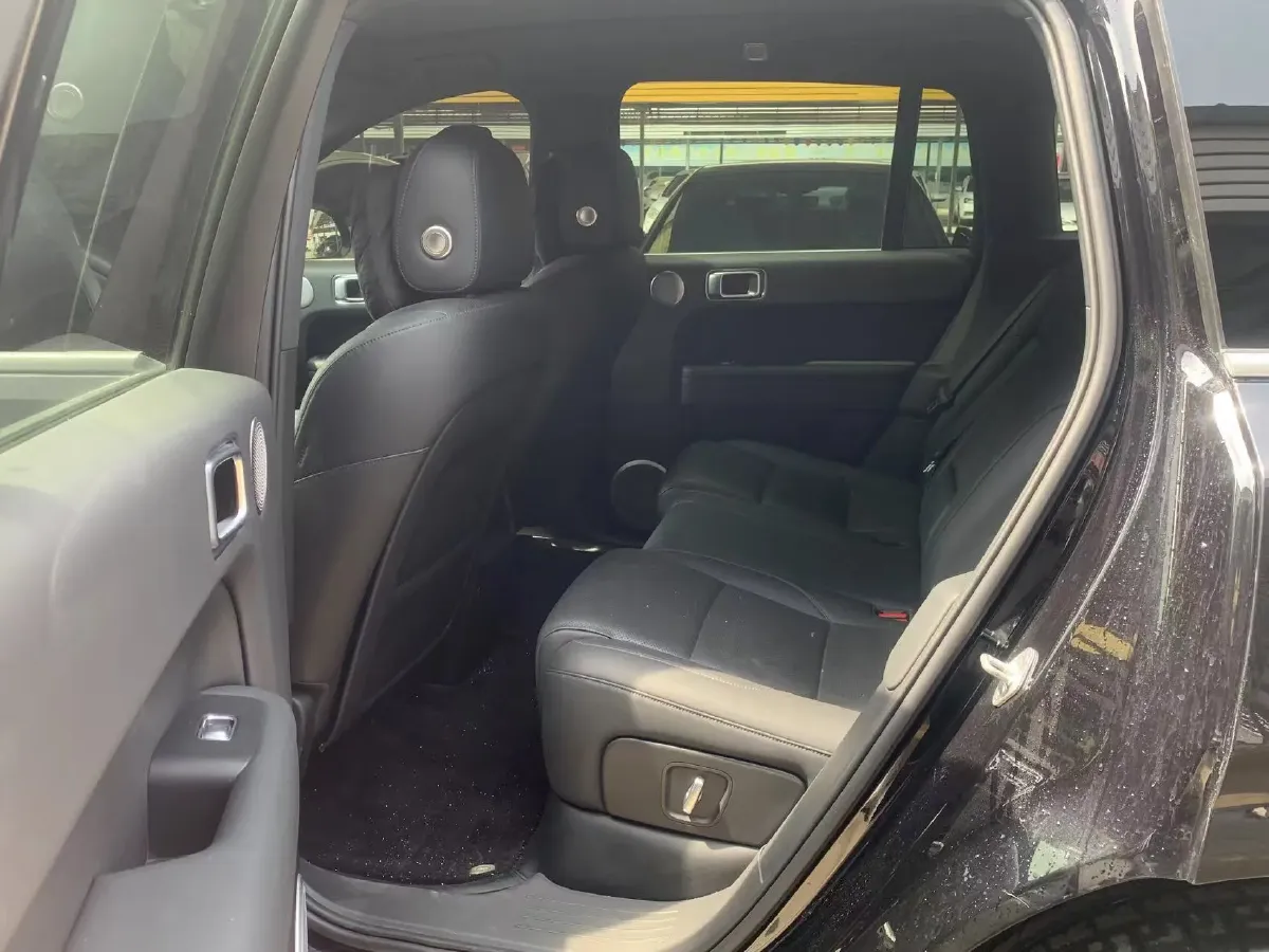 2024 Li L6 Range Extended 154HP L4 REEV 36.8KWH,autocango,china used car exporter,china ev exporter,chinese used car exporter,chinese used ev exporter