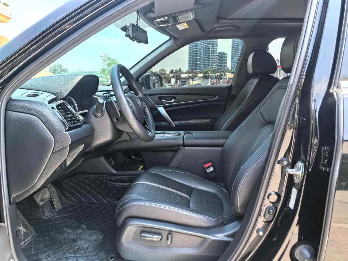 2020 Honda UR-V 1.5T 193HP L4 CVT,autocango,china used car exporter,china ev exporter,chinese used car exporter,chinese used ev exporter