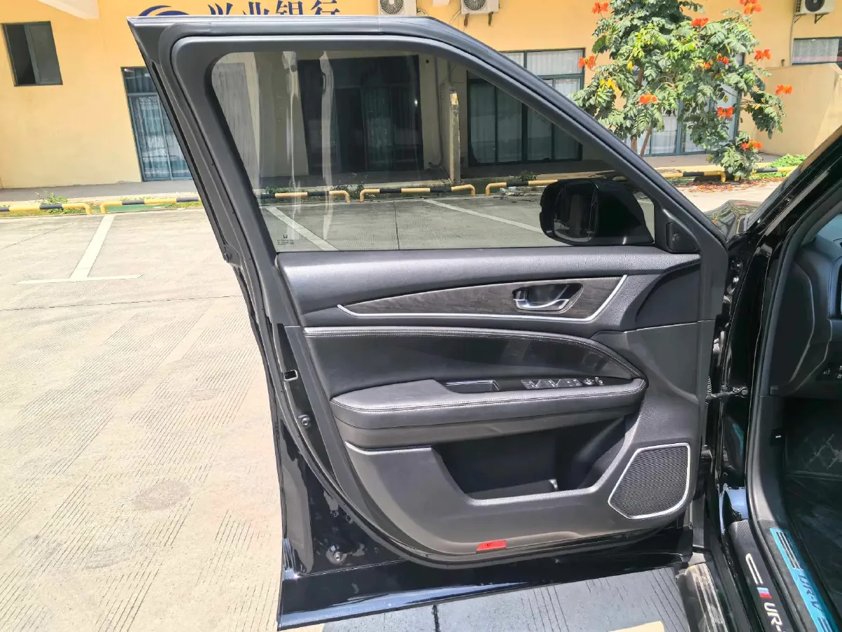 2020 Honda UR-V 1.5T 193HP L4 CVT,autocango,china used car exporter,china ev exporter,chinese used car exporter,chinese used ev exporter