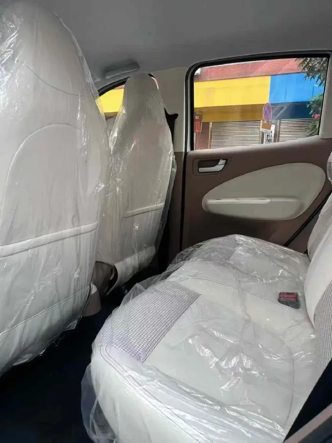 2025 WuLing HongGuang MINI EV BEV 16.2KWH,autocango,china used car exporter,china ev exporter,chinese used car exporter,chinese used ev exporter