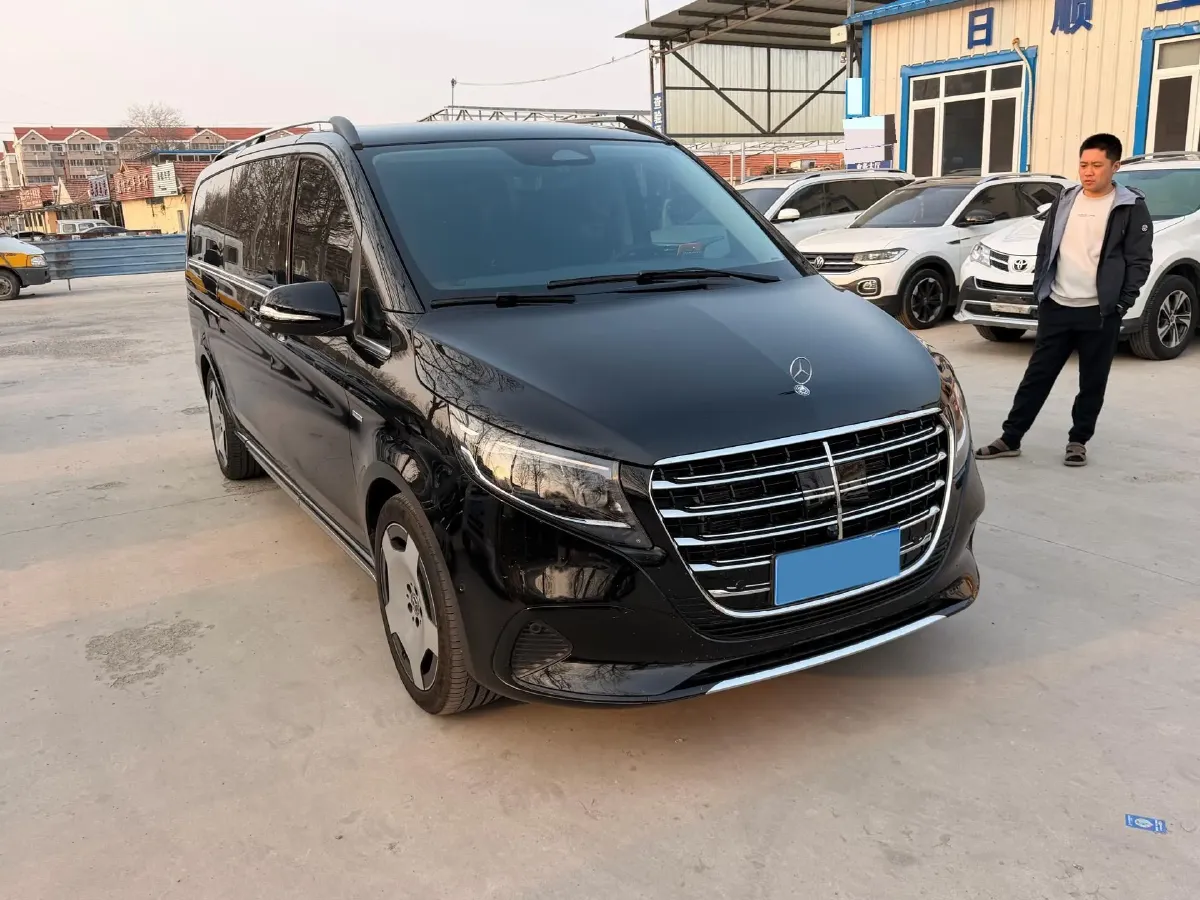 2024 Mercedes-Benz V Class 2.0T 231HP L4 9AT,autocango,china used car exporter,china ev exporter,chinese used car exporter,chinese used ev exporter