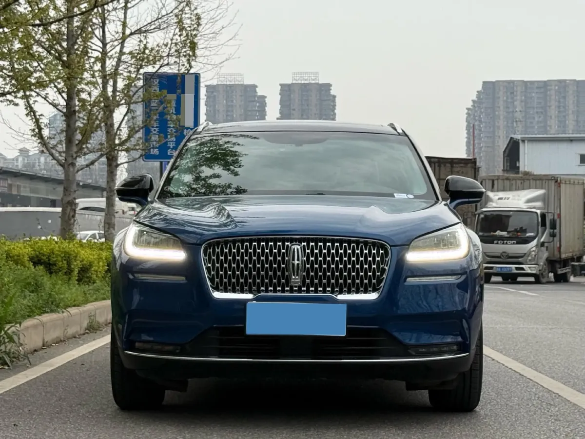 2020 Lincoln Corsair 2.0T 245HP L4 8AT,autocango,china used car exporter,china ev exporter,chinese used car exporter,chinese used ev exporter