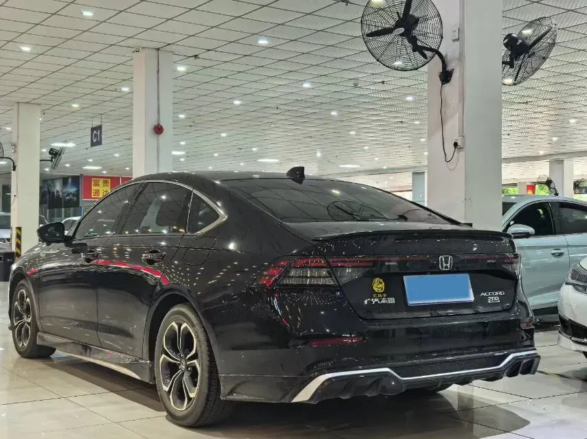 2023 Honda Accord 1.5T 192HP L4 CVT,autocango,china used car exporter,china ev exporter,chinese used car exporter,chinese used ev exporter