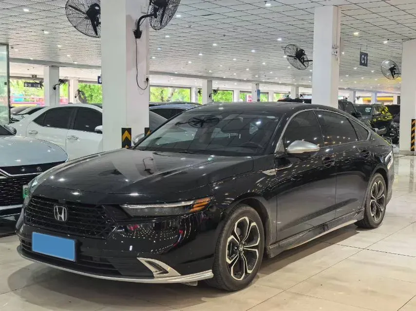 2023 Honda Accord 1.5T 192HP L4 CVT,autocango,china used car exporter,china ev exporter,chinese used car exporter,chinese used ev exporter