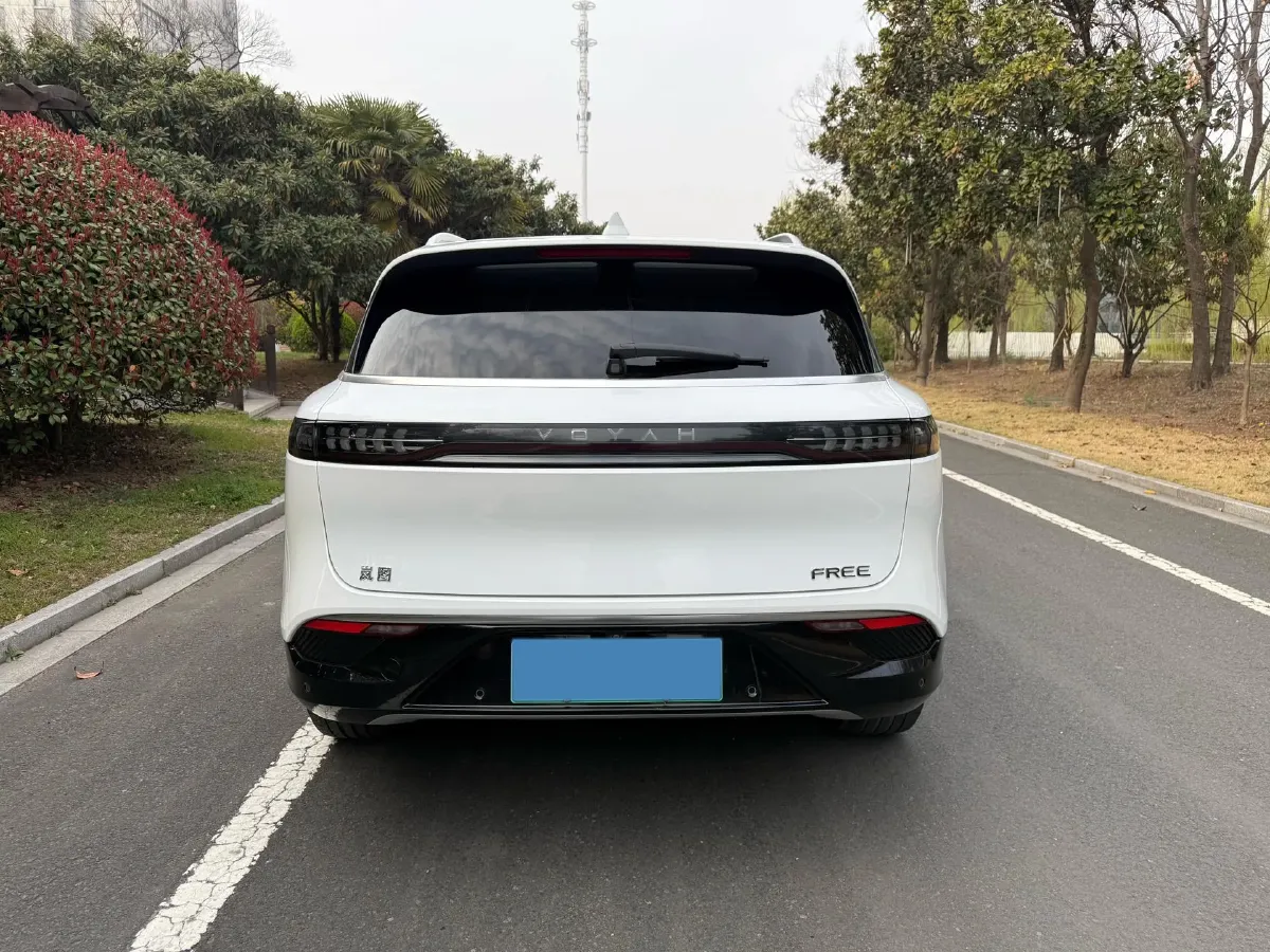 2021 Voyah FREE Range Extended 109HP REEV 33KWH,autocango,china used car exporter,china ev exporter,chinese used car exporter,chinese used ev exporter