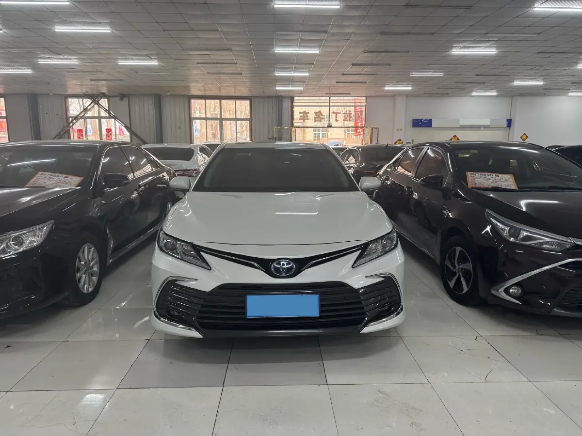 2023 Toyota Camry 2.5L 178HP L4 E-CVT Hybrid,autocango,china used car exporter,china ev exporter,chinese used car exporter,chinese used ev exporter