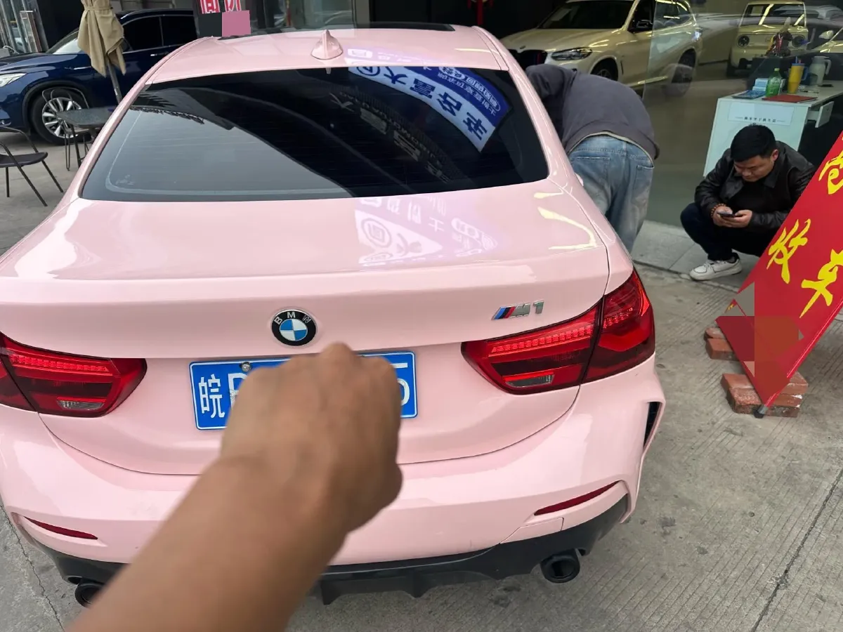 2022 BMW 1 Series 1.5T 140HP L3 7DCT,autocango,china used car exporter,china ev exporter,chinese used car exporter,chinese used ev exporter