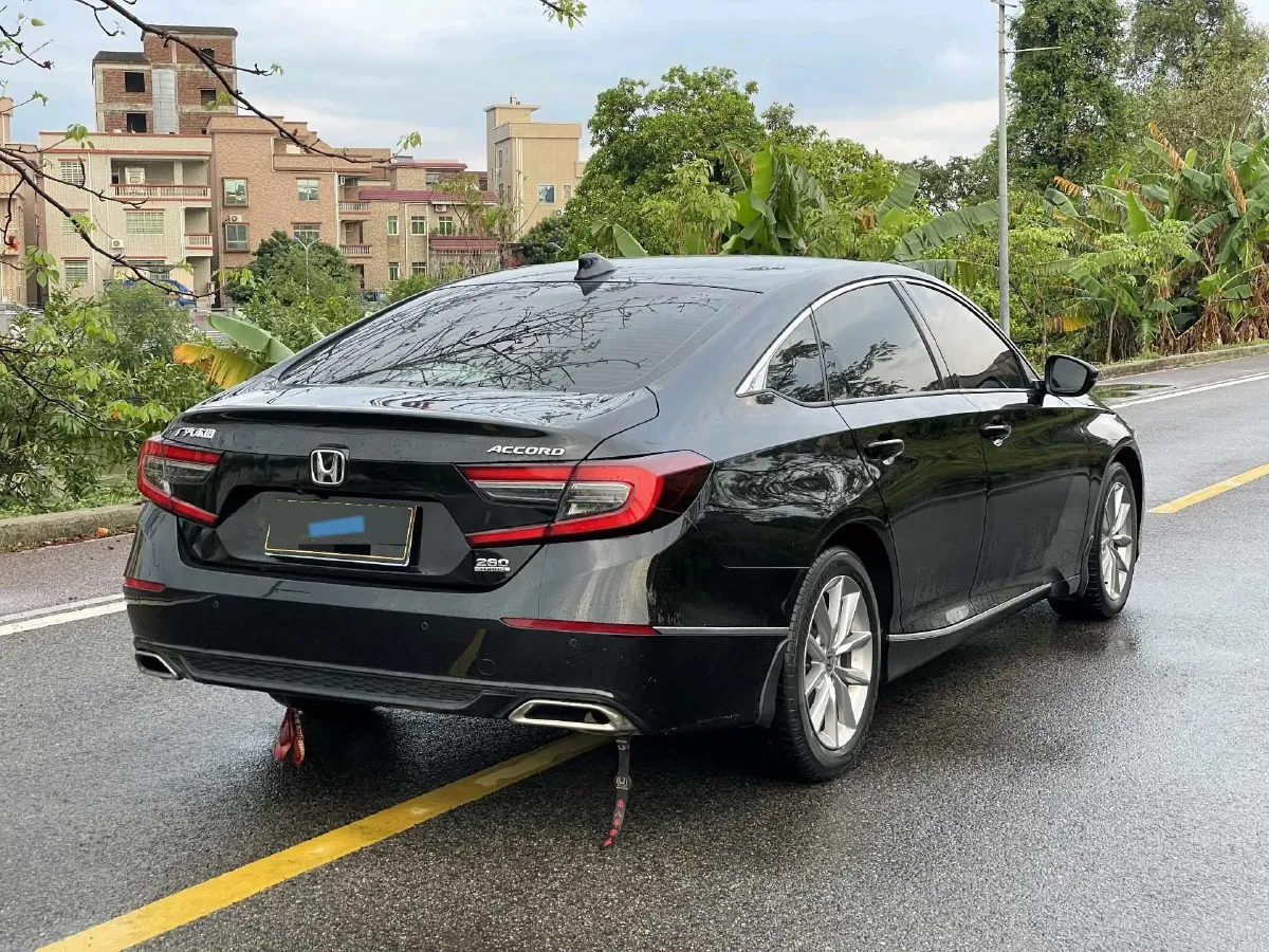 2022 Honda Accord 1.5T 194HP L4 CVT,autocango,china used car exporter,china ev exporter,chinese used car exporter,chinese used ev exporter