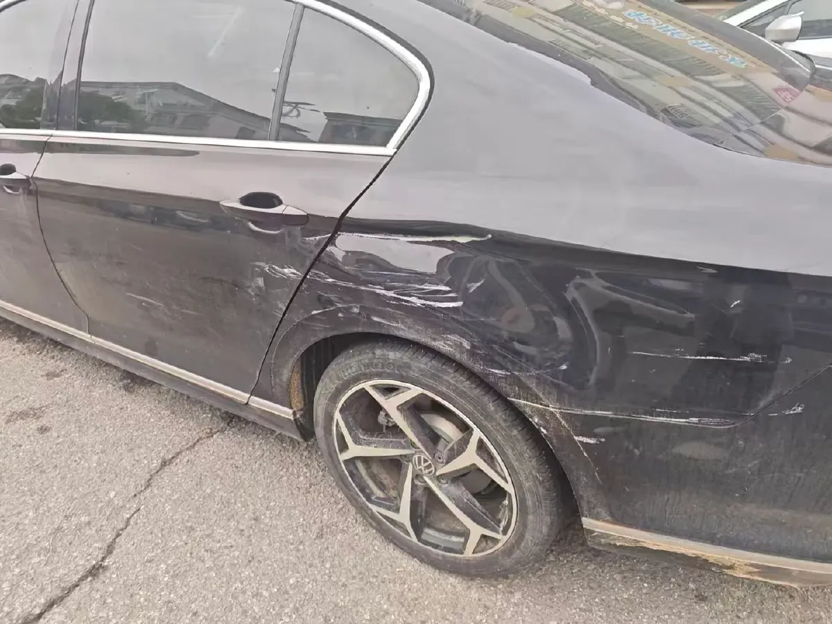 2023 Volkswagen Magotan 2.0T 186HP L4 7DCT,autocango,china used car exporter,china ev exporter,chinese used car exporter,chinese used ev exporter