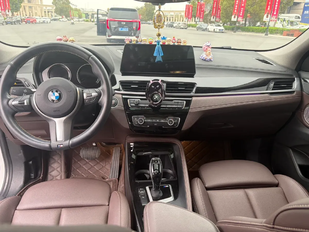 2023 BMW X2 2.0T 178HP L4 7DCT,autocango,china used car exporter,china ev exporter,chinese used car exporter,chinese used ev exporter