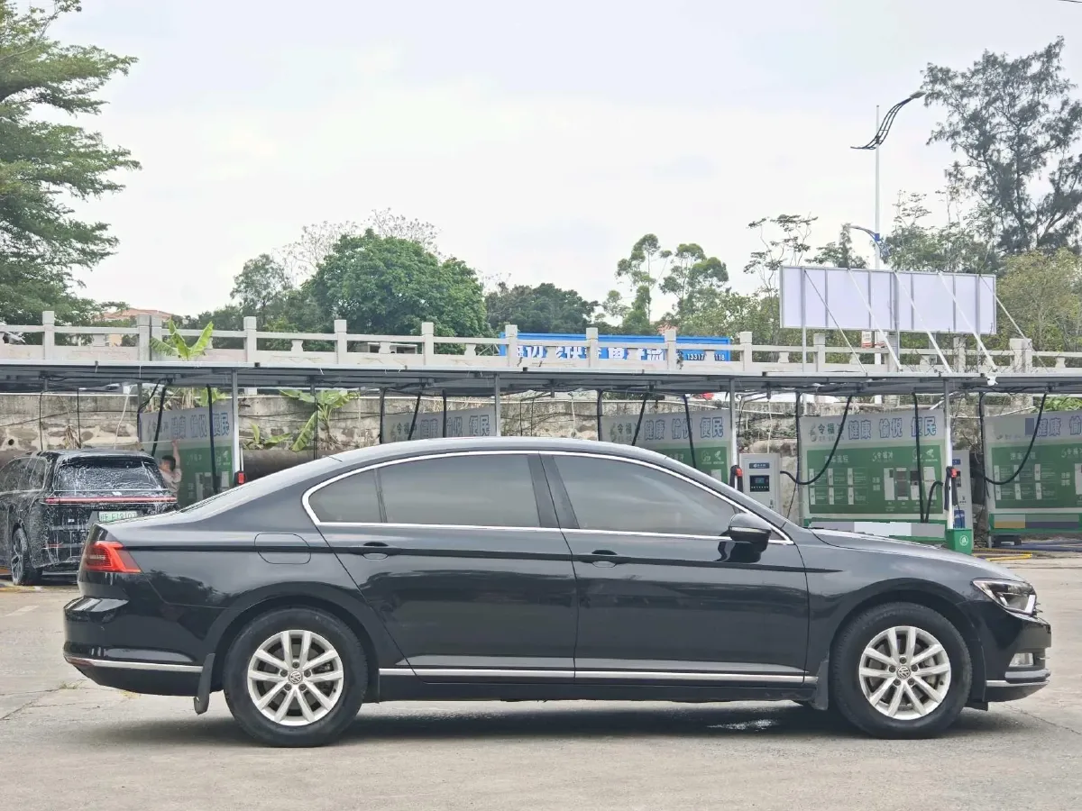 2018 Volkswagen Magotan 1.4T 150HP L4 7DCT,autocango,china used car exporter,china ev exporter,chinese used car exporter,chinese used ev exporter