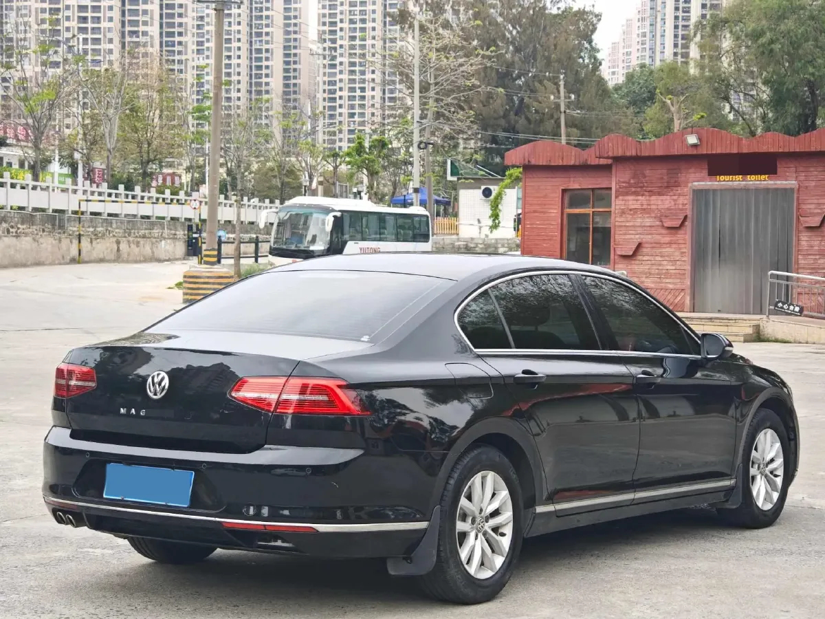2018 Volkswagen Magotan 1.4T 150HP L4 7DCT,autocango,china used car exporter,china ev exporter,chinese used car exporter,chinese used ev exporter