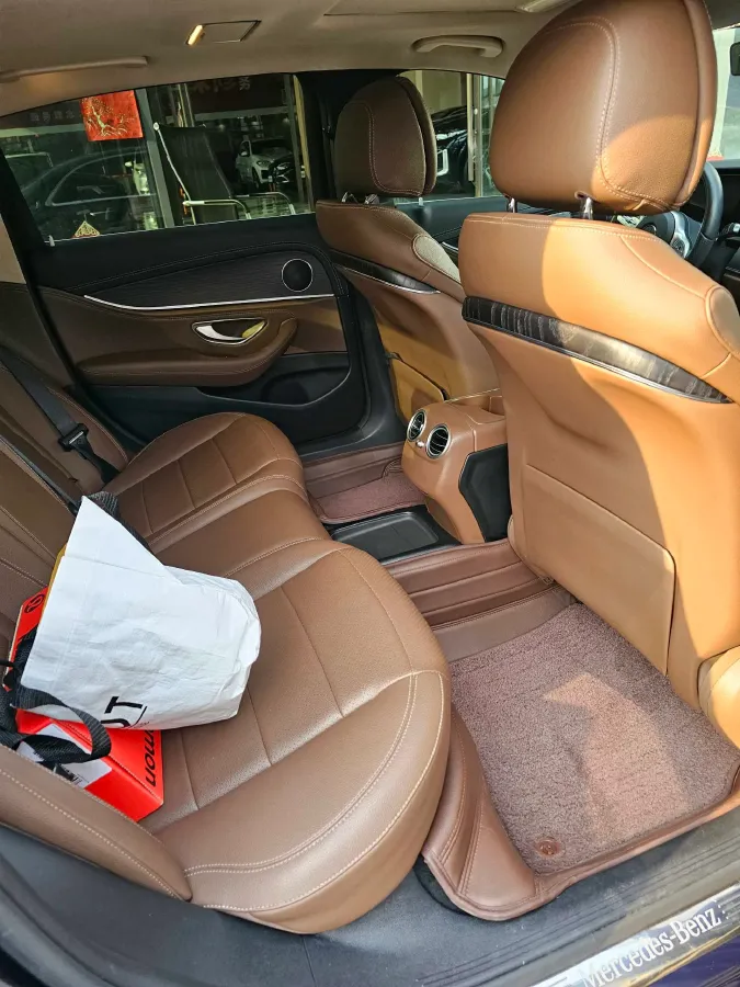 2019 Lincoln Continental 2.0T 261HP L4 6AT,autocango,china used car exporter,china ev exporter,chinese used car exporter,chinese used ev exporter