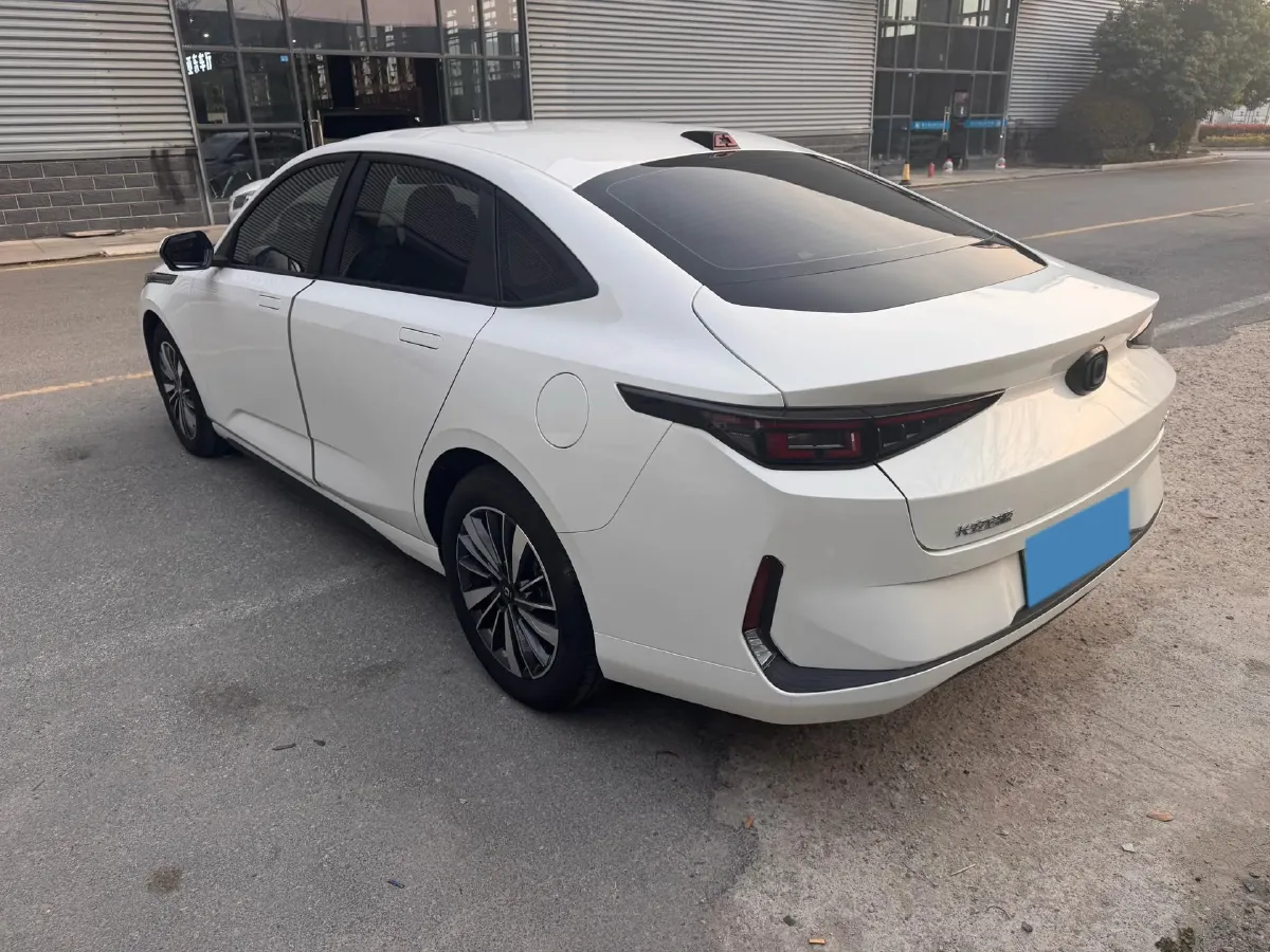 2024 ChangAn QiYuan A05 1.5L 110HP L4 E-CVT PHEV 9.07KWH,autocango,china used car exporter,china ev exporter,chinese used car exporter,chinese used ev exporter