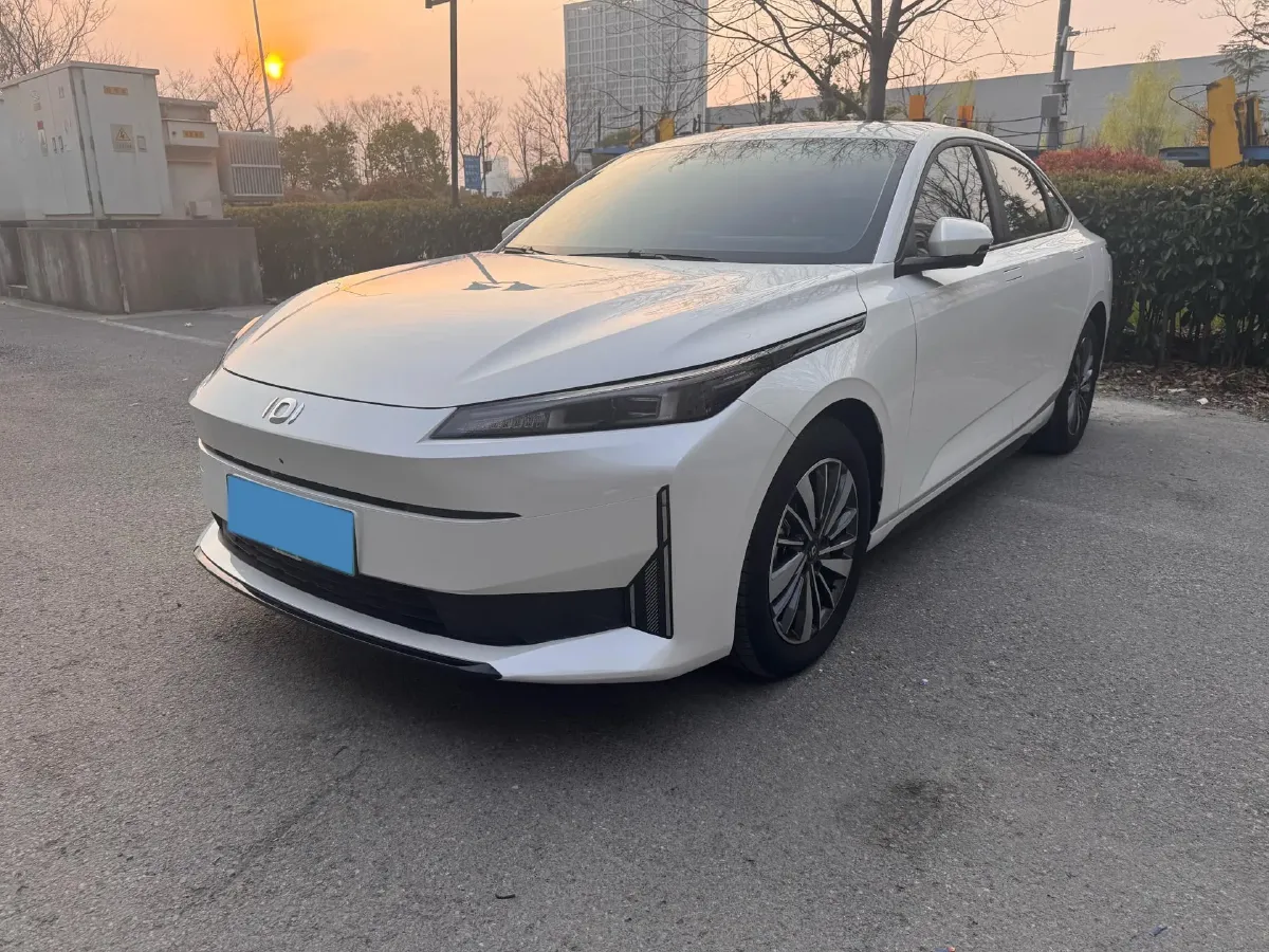 2024 ChangAn QiYuan A05 1.5L 110HP L4 E-CVT PHEV 9.07KWH,autocango,china used car exporter,china ev exporter,chinese used car exporter,chinese used ev exporter