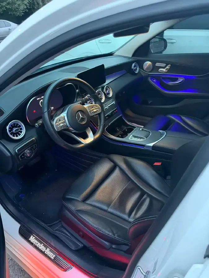 2020 Mercedes-Benz C Class 1.5T 184HP L4 9AT,autocango,china used car exporter,china ev exporter,chinese used car exporter,chinese used ev exporter