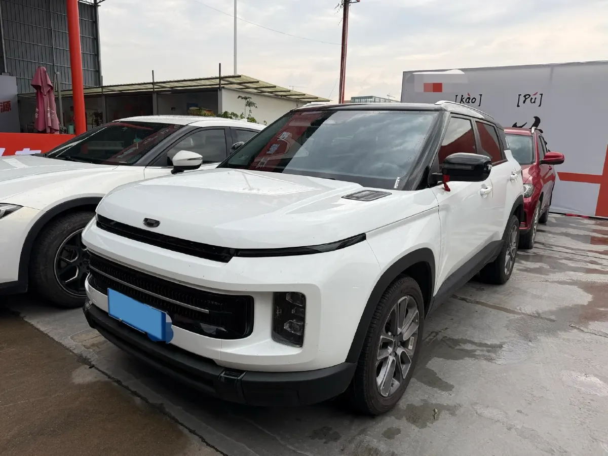 2026 Geely ICON 1.5T 181HP L4 7DCT,autocango,china used car exporter,china ev exporter,chinese used car exporter,chinese used ev exporter