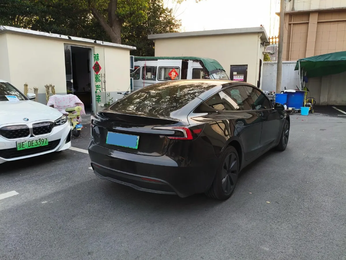 2025 Tesla Model 3 BEV 62.5KWH,autocango,china used car exporter,china ev exporter,chinese used car exporter,chinese used ev exporter