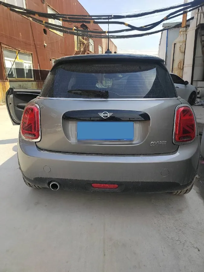 2020 MINI MINI 1.5T 136HP L3 7DCT,autocango,china used car exporter,china ev exporter,chinese used car exporter,chinese used ev exporter